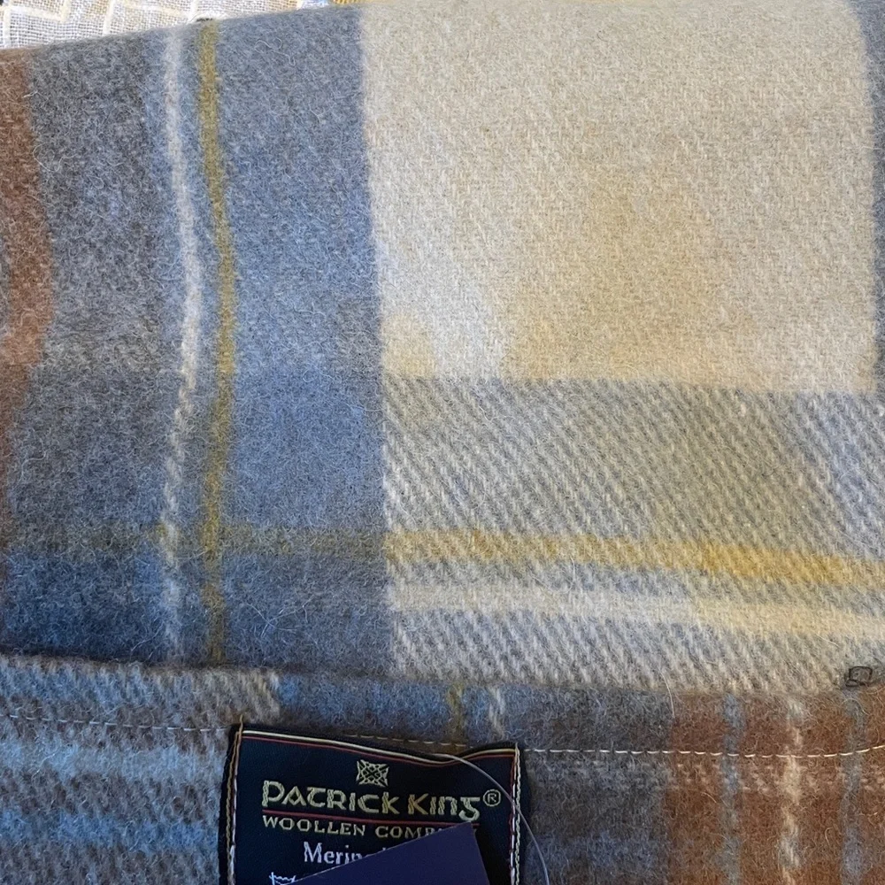 Patrick King Woollen Co Scottish Tartans Classic Plaid Scarf in Blue and Brown